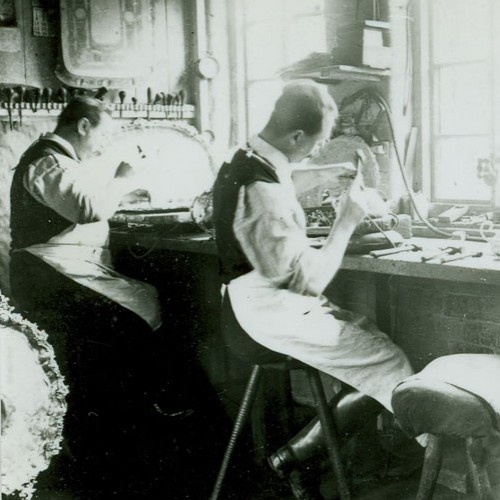 7-sissons-workers-1866_500x500_acf_cropped