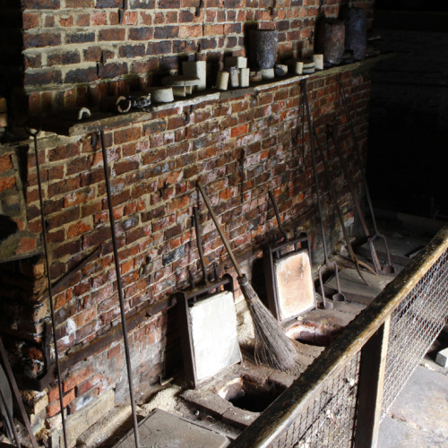 Crucible-furnace-AIH1_500x500_acf_cropped