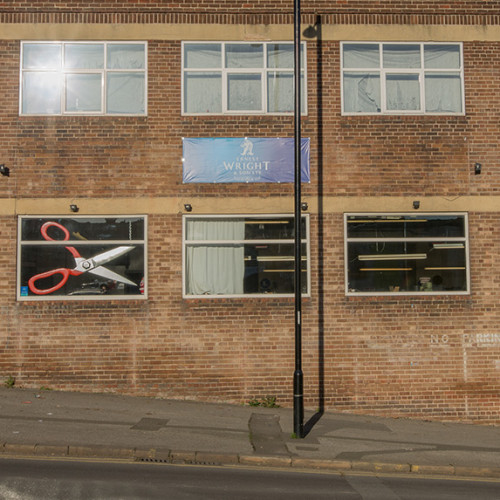 Ernest-Wright-Scissors_02-Copy_500x500_acf_cropped