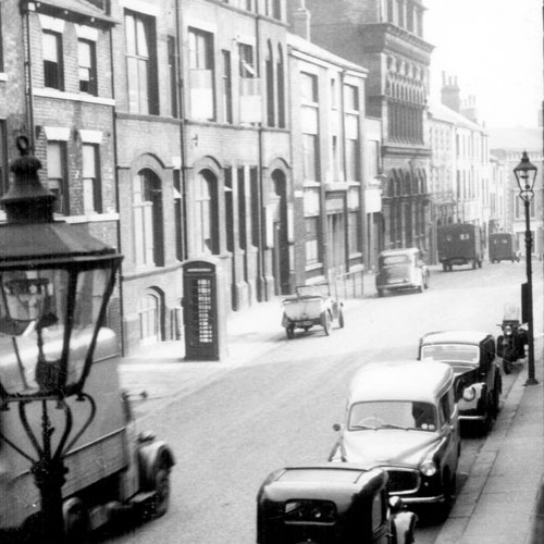 jy-cowlishaw-arundel-street_500x500_acf_cropped