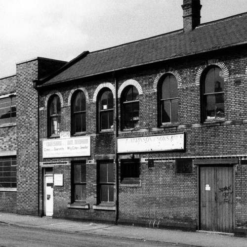 jy-cowlishaw-hill-street_500x500_acf_cropped
