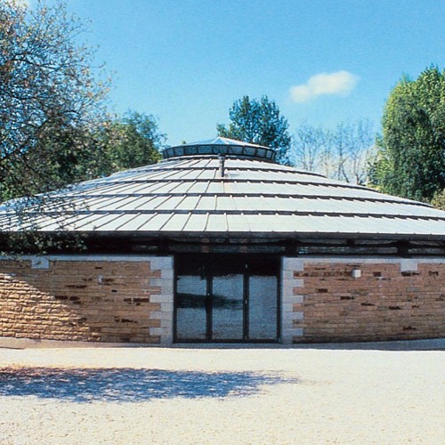 mellor-round-building-1_500x500_acf_cropped